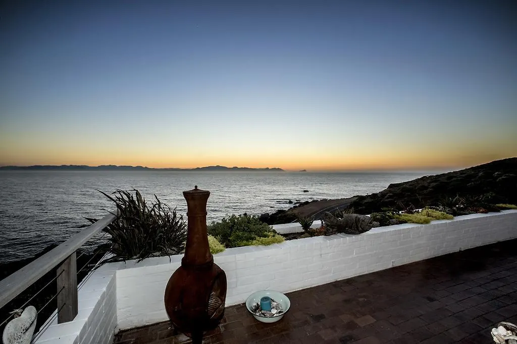 Couette-café Rocklands Seaside Bed And Breakfast Simonʼs Town