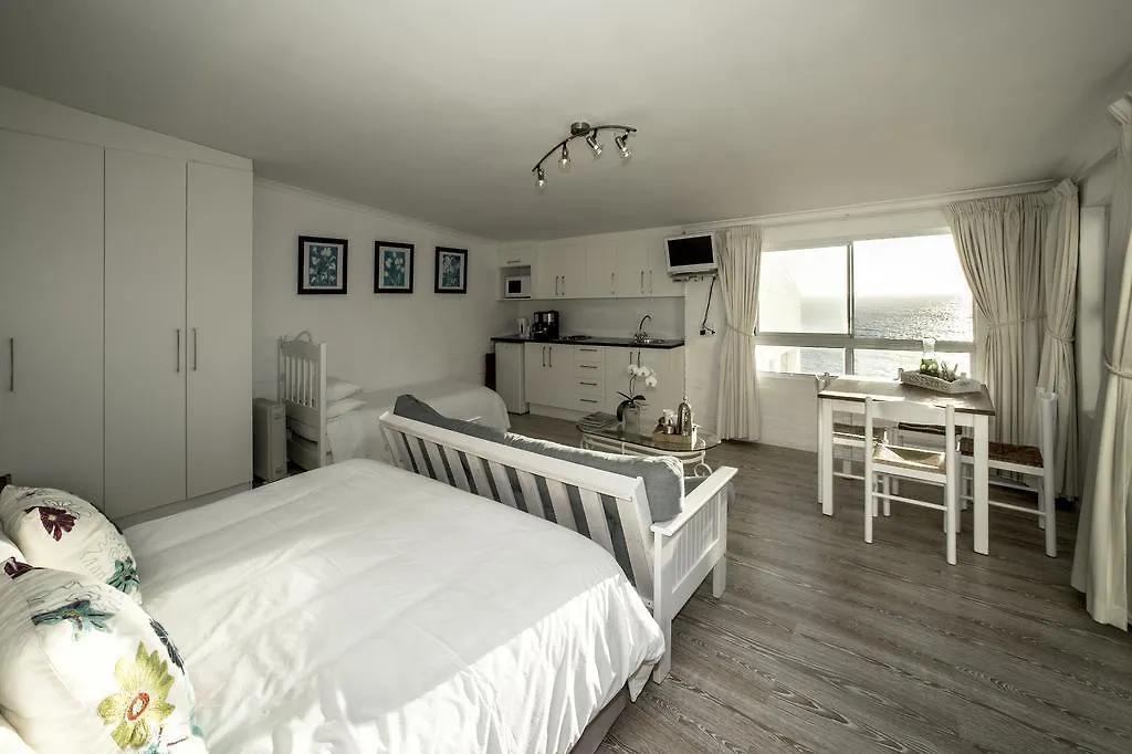 Rocklands Seaside Bed And Breakfast Simon's Town