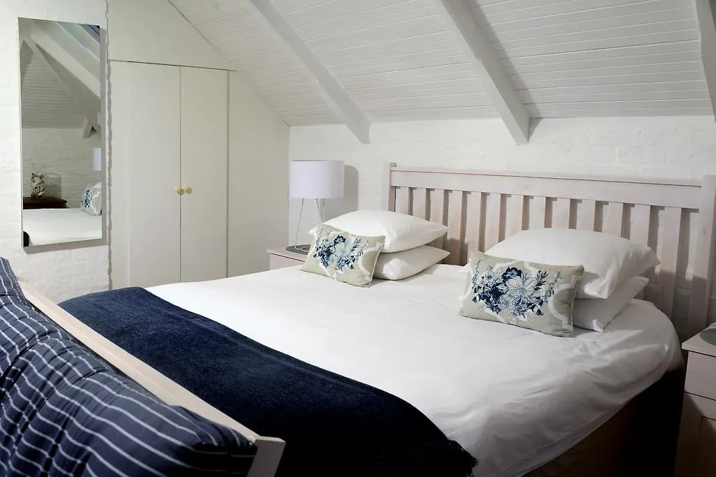 Rocklands Seaside Bed And Breakfast 3*, Simon's Town South Africa