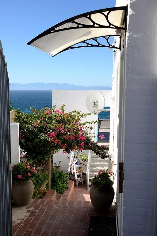 Rocklands Seaside Bed And Breakfast 3*, Simon's Town South Africa